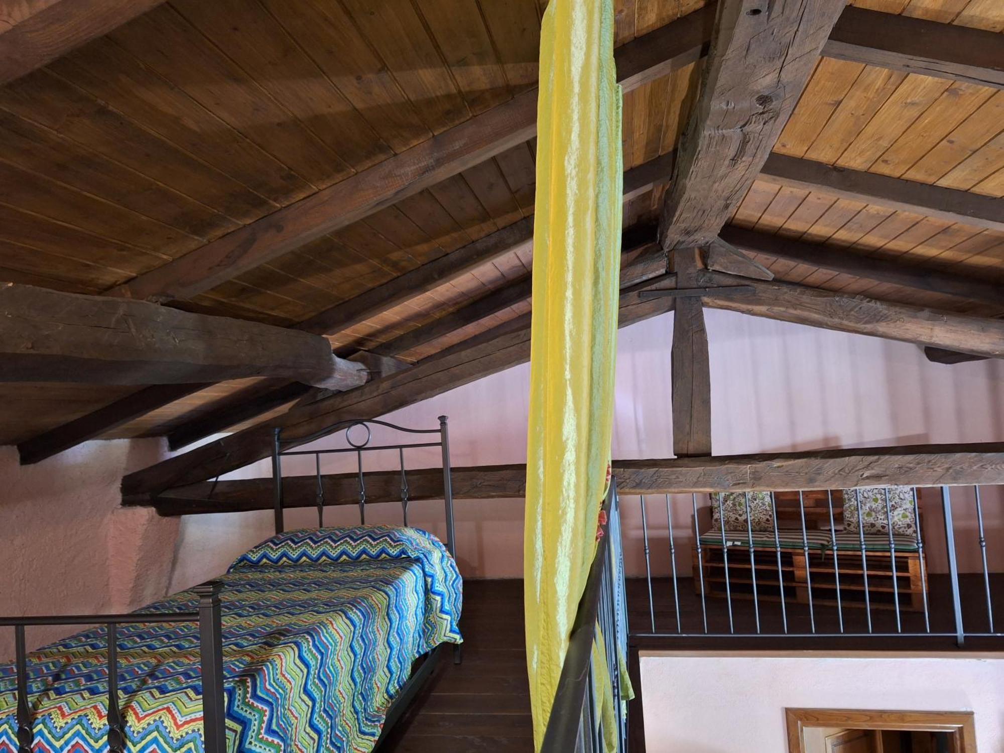 Agriturismo Ristoro Del Cavaliere Villa Piazza al Serchio Rom bilde
