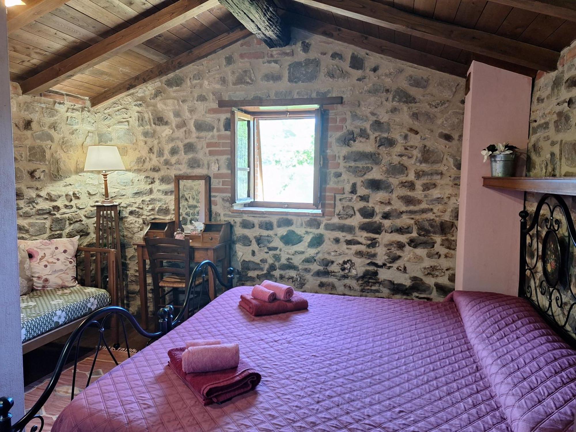 Agriturismo Ristoro Del Cavaliere Villa Piazza al Serchio Rom bilde